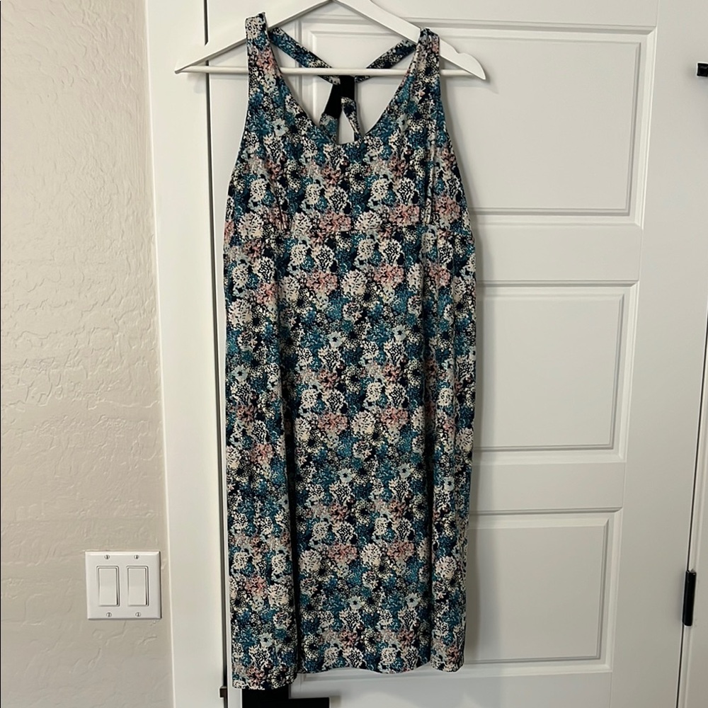 Patagonia Beach style Floral Sleeveless Dress - Teals/pink and White